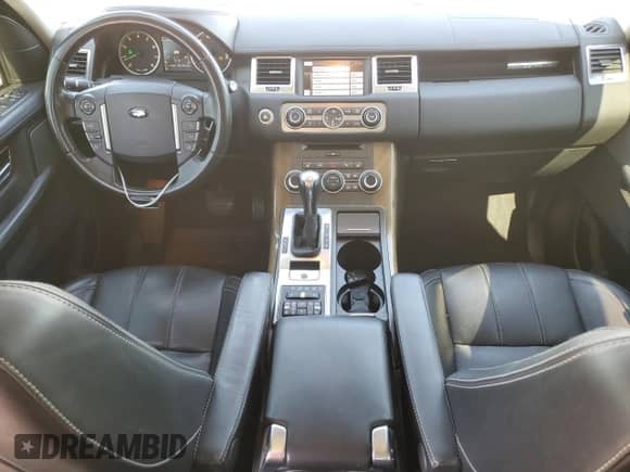 2013 Land Rover Range Rover Sport HSE Lux z VIN SALSK2D41DA796682, wystawiony jako Copart lot #84447765 z przebiegiem 97 769 mil mil oraz Czysty tytuł • Clean title. Historia ofert i sprzedaży dostępna na DreamBid. Obrazek 8.