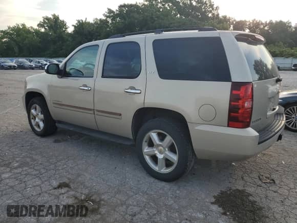 2007 Chevrolet Tahoe LTZ с VIN 1GNFK13077J359251, выставлен на аукционе Copart как лот 65144645 с пробегом 250 252 миль миль и Списание • Salvage title. История ставок и продаж доступна на DreamBid. Изображение 2.