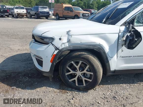 2023 Jeep Grand Cherokee Limited с VIN 1C4RJHBG3PC532557, выставлен на аукционе IAAI как лот 42830130 с пробегом 65 159 миль миль и . История ставок и продаж доступна на DreamBid. Изображение 6.