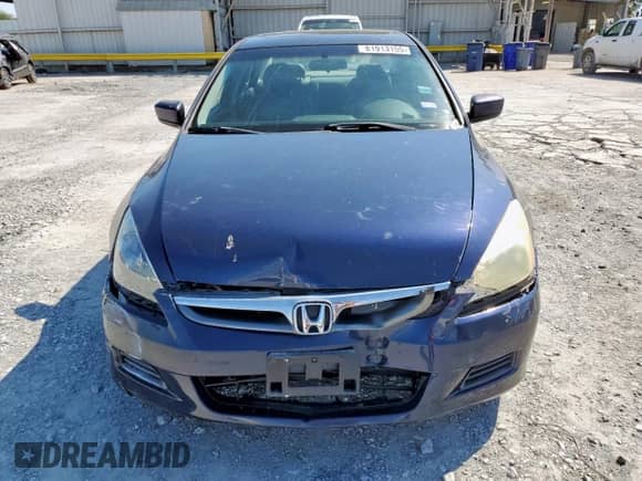 2007 Honda Accord EX-L with VIN 1HGCM56827A153657, listed as a Copart auction lot 81913155 with 147,154 mi miles and Salvage title. Bid and sale history available at DreamBid. Image 5.