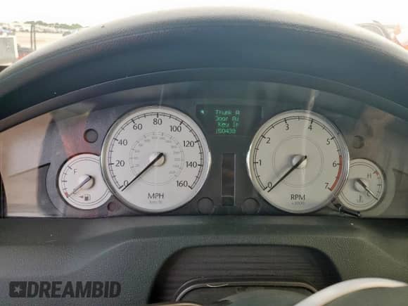 2006 Chrysler 300 C с VIN 2C3KK63H96H413261, выставлен на аукционе Copart как лот 61877445 с пробегом 150 433 миль миль и Списание • Salvage title. История ставок и продаж доступна на DreamBid. Изображение 9.