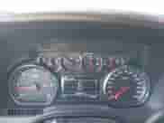 2016 Chevrolet Suburban LS z VIN 1GNSKGKC2GR189170, wystawiony jako IAAI lot #41186487 z przebiegiem 196 594 mil mil oraz . Historia ofert i sprzedaży dostępna na DreamBid. Obrazek 7.