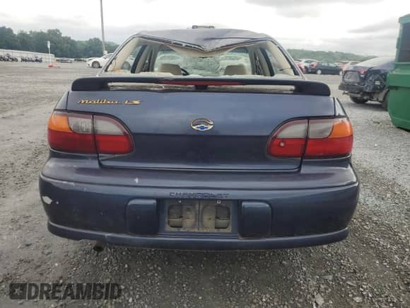 1999 Chevrolet Malibu LS с VIN 1G1NE52J6X6250093, выставлен на аукционе Copart как лот 64425934 с пробегом 118 262 миль миль и Списание • Salvage title. История ставок и продаж доступна на DreamBid. Изображение 6.