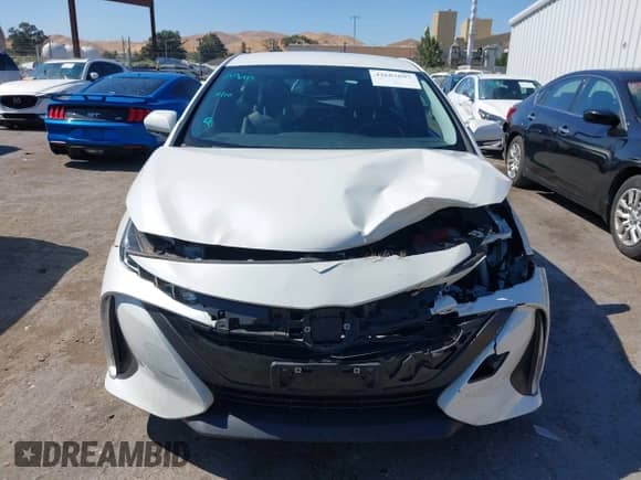 2019 Toyota Prius Plus с VIN JTDKARFP3K3113148, выставлен на аукционе IAAI как лот 42683697 с пробегом 83 510 миль миль и . История ставок и продаж доступна на DreamBid. Изображение 13.