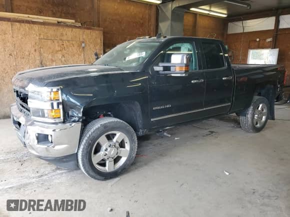 2018 Chevrolet Silverado 2500HD LTZ z VIN 1GC2KWEG1JZ119605, wystawiony jako Copart lot #80514185 z przebiegiem 90 951 mil mil oraz Szkoda całkowita • Salvage title. Historia ofert i sprzedaży dostępna na DreamBid. Obrazek 1.
