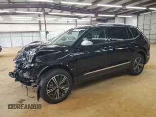 2024 Volkswagen Tiguan с VIN 3VVTB7AXXRM217272, выставлен на аукционе Copart как лот 64367425 с пробегом 8 015 миль миль и Списание • Salvage title. История ставок и продаж доступна на DreamBid. Изображение 1.