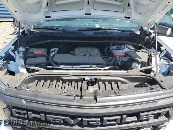 2025 Chevrolet Silverado 1500 z VIN 3GCNKAEK7SG160570, wystawiony jako Copart lot #66084195 z przebiegiem 2 600 mil mil oraz Szkoda całkowita • Salvage title. Historia ofert i sprzedaży dostępna na DreamBid. Obrazek 11.