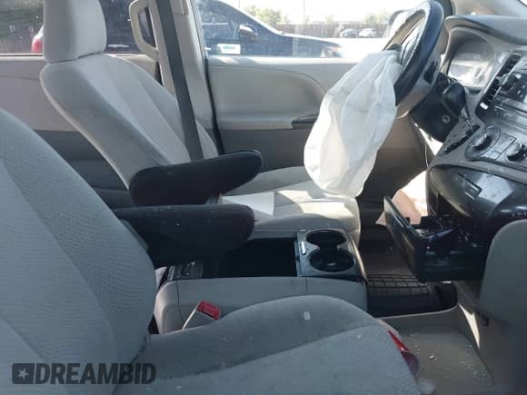 2012 Toyota Sienna LE AAS with VIN 5TDKK3DC6CS209348, listed as a IAAI auction lot 43310459 with Not provided miles and . Bid and sale history available at DreamBid. Image 5.