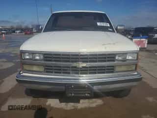 1989 Chevrolet Silverado 2500 z VIN 1GCGC24K2KE265182, wystawiony jako Copart lot #43181655 z przebiegiem 224 959 mil mil oraz Szkoda całkowita • Salvage title. Historia ofert i sprzedaży dostępna na DreamBid. Obrazek 5.