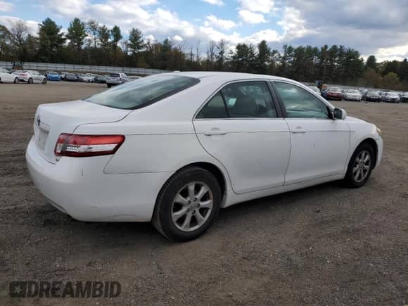 2011 Toyota Camry LE with VIN 4T1BF3EK4BU622448, listed as a Copart auction lot 89818205 with 216,725 mi miles and Clean title. Bid and sale history available at DreamBid. Image 3.