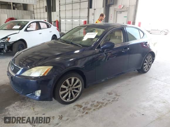 2008 Lexus IS 250 с VIN JTHCK262182023460, выставлен на аукционе IAAI как лот 42818457 с пробегом 176 279 миль миль и . История ставок и продаж доступна на DreamBid. Изображение 2.