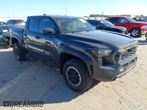 2024 Toyota Tacoma SR5 with VIN 3TYLB5JN0RT029530, listed as a IAAI auction lot 41213742 with 5,370 mi miles and . Bid and sale history available at DreamBid. Image 1.