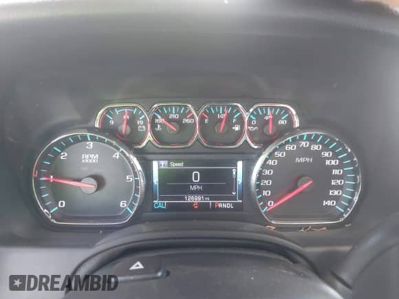 2017 Chevrolet Suburban Premier с VIN 1GNSKJKC9HR217982, выставлен на аукционе IAAI как лот 42514043 с пробегом 126 991 миль миль и . История ставок и продаж доступна на DreamBid. Изображение 7.