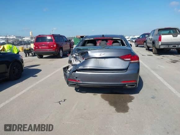 2016 Hyundai Genesis 3.8L с VIN KMHGN4JE1GU117098, выставлен на аукционе IAAI как лот 43041380 с пробегом 128 542 миль миль и . История ставок и продаж доступна на DreamBid. Изображение 16.