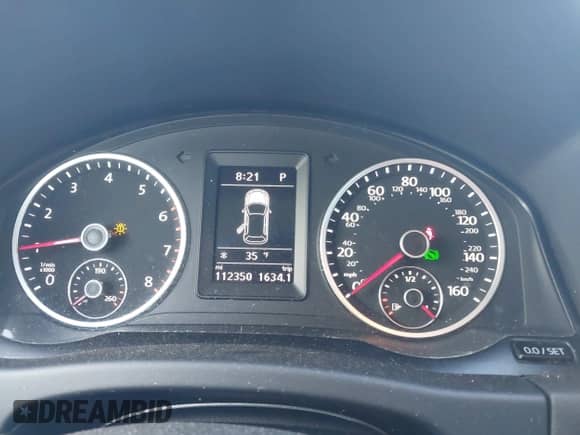 2017 Volkswagen Tiguan S с VIN WVGAV7AX2HK000023, выставлен на аукционе IAAI как лот 41971308 с пробегом 112 350 миль миль и . История ставок и продаж доступна на DreamBid. Изображение 7.