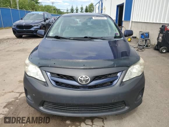 2011 Toyota Corolla S с VIN 2T1BU4EE6BC604315, выставлен на аукционе Copart как лот 69349455 с пробегом Не указан миль и Списание • Salvage title. История ставок и продаж доступна на DreamBid. Изображение 5.