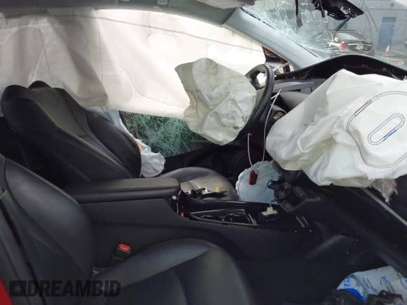 2019 Toyota Prius Plus with VIN JTDKARFP9K3112361, listed as a IAAI auction lot 43516048 with 146,111 mi miles and . Bid and sale history available at DreamBid. Image 5.