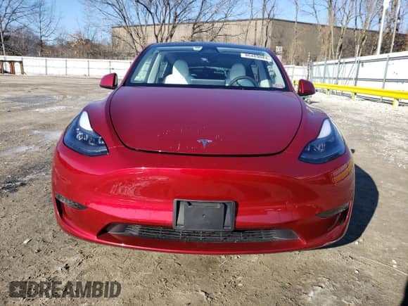 2024 Tesla Model Y Long Range with VIN 7SAYGDEE3RA247294, listed as a Copart auction lot 86489084 with 9,753 mi miles and Salvage title. Bid and sale history available at DreamBid. Image 5.