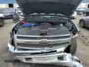 2013 Chevrolet Silverado 1500 LT z VIN 1GCRKSE70DZ281981, wystawiony jako Copart lot #68154205 z przebiegiem 248 150 mil mil oraz Szkoda całkowita • Salvage title. Historia ofert i sprzedaży dostępna na DreamBid. Obrazek 11.