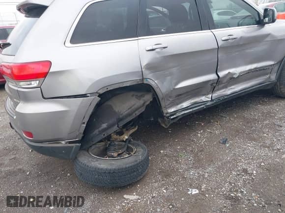 2017 Jeep Grand Cherokee 75th Anniversary z VIN 1C4RJEAG3HC669080, wystawiony jako IAAI lot #41972337 z przebiegiem 169 054 mil mil oraz . Historia ofert i sprzedaży dostępna na DreamBid. Obrazek 6.