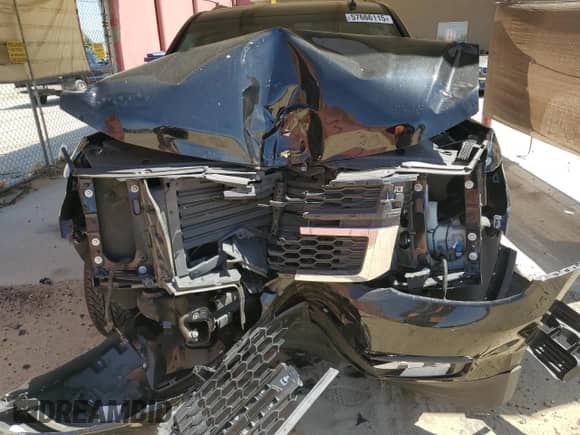 2019 Chevrolet Tahoe LT z VIN 1GNSKBKC9KR377051, wystawiony jako Copart lot #57666115 z przebiegiem 62 665 mil mil oraz Szkoda całkowita • Salvage title. Historia ofert i sprzedaży dostępna na DreamBid. Obrazek 12.