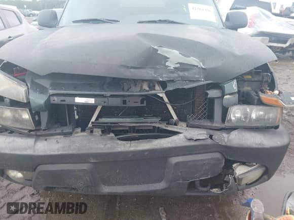 2002 Chevrolet Avalanche z VIN 3GNEK13T92G133437, wystawiony jako IAAI lot #42364490 z przebiegiem 178 941 mil mil oraz . Historia ofert i sprzedaży dostępna na DreamBid. Obrazek 6.