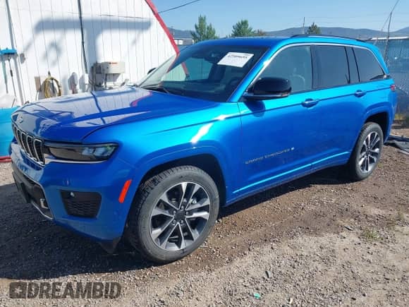 2023 Jeep Grand Cherokee Overland with VIN 1C4RJHDG4P8741175, listed as a IAAI auction lot 42509695 with 50,989 mi miles and . Bid and sale history available at DreamBid. Image 18.