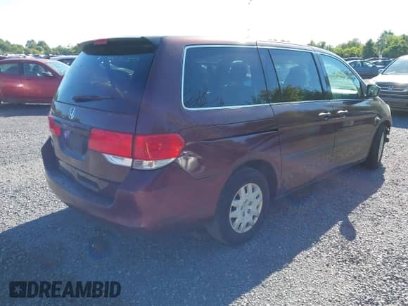 2008 Honda Odyssey LX с VIN 5FNRL38288B079131, выставлен на аукционе IAAI как лот 43048074 с пробегом 269 952 миль миль и . История ставок и продаж доступна на DreamBid. Изображение 4.