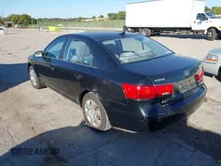 2009 Hyundai Sonata GLS z VIN 5NPET46C79H466823, wystawiony jako IAAI lot #43406810 z przebiegiem 369 774 mil mil oraz . Historia ofert i sprzedaży dostępna na DreamBid. Obrazek 3.