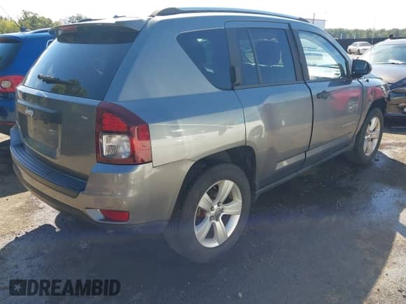 2014 Jeep Compass Sport с VIN 1C4NJDBB1ED607601, выставлен на аукционе IAAI как лот 43329852 с пробегом 135 237 миль миль и . История ставок и продаж доступна на DreamBid. Изображение 4.