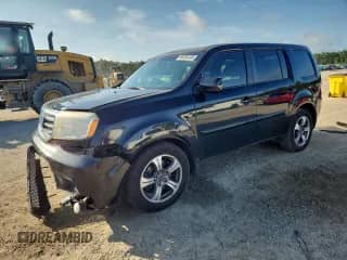 2015 Honda Pilot SE with VIN 5FNYF3H3XFB031641, listed as a Copart auction lot 68704185 with 258,364 mi miles and Salvage title. Bid and sale history available at DreamBid. Image 1.