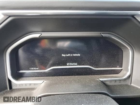 2023 GMC Sierra 1500 Denali z VIN 3GTUUGED2PG233216, wystawiony jako Copart lot #84449105 z przebiegiem 17 876 mil mil oraz Szkoda całkowita • Salvage title. Historia ofert i sprzedaży dostępna na DreamBid. Obrazek 9.