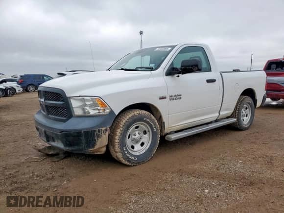2015 Ram 1500 Express с VIN 3C6JR6ATXFG665554, выставлен на аукционе Copart как лот 70444905 с пробегом 38 588 миль миль и Чистый • Clean title. История ставок и продаж доступна на DreamBid. Изображение 1.