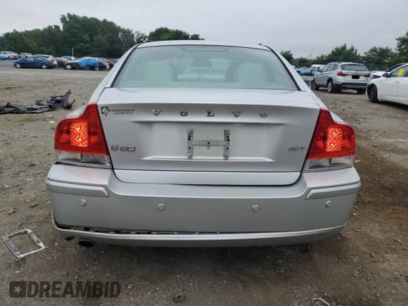 2009 Volvo S60 2.5T with VIN YV1RS592792736609, listed as a Copart auction lot 62700375 with 174,588 mi miles and Salvage title. Bid and sale history available at DreamBid. Image 6.