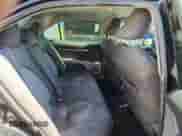 2021 Toyota Camry LE z VIN 4T1C11AK7MU600170, wystawiony jako Copart lot #81105525 z przebiegiem 87 517 mil mil oraz Szkoda całkowita • Salvage title. Historia ofert i sprzedaży dostępna na DreamBid. Obrazek 10.