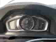 2018 Volvo S60 Inscription Platinum с VIN LYV402TMXJB157406, выставлен на аукционе Copart как лот 43436405 с пробегом 114 480 миль миль и Списание • Salvage title. История ставок и продаж доступна на DreamBid. Изображение 9.