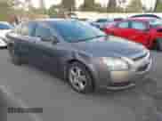 2012 Chevrolet Malibu 1LS z VIN 1G1ZB5E08CF135244, wystawiony jako IAAI lot #43342101 z przebiegiem 172 832 mil mil oraz . Historia ofert i sprzedaży dostępna na DreamBid. Obrazek 1.