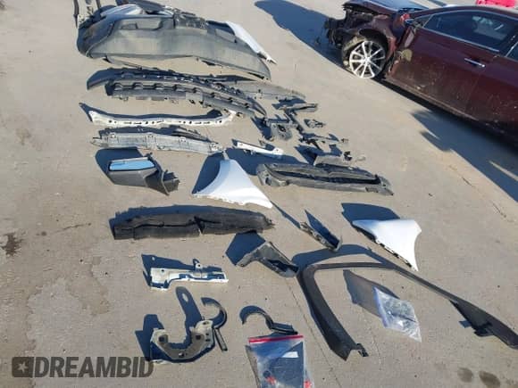 2020 Chevrolet Silverado 1500 Work Truck с VIN 3GCNWAEF8LG138795, выставлен на аукционе IAAI как лот 41350962 с пробегом 158 174 миль миль и . История ставок и продаж доступна на DreamBid. Изображение 19.