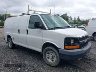 2009 Chevrolet Express Cargo with VIN 1GCGG25C591130050, listed as a IAAI auction lot 43236500 with 131,411 mi miles and . Bid and sale history available at DreamBid. Image 1.