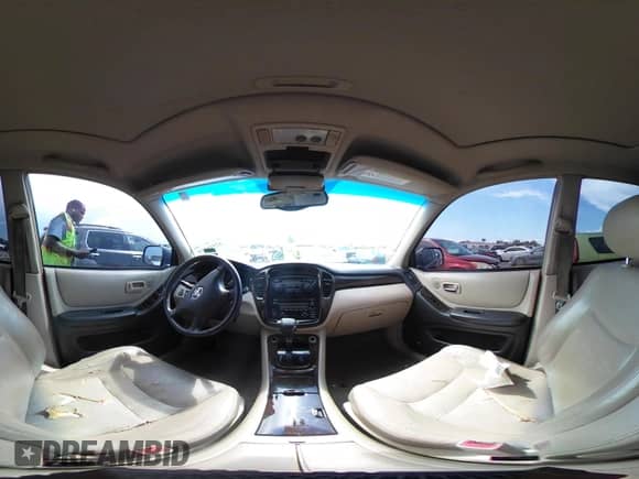 2003 Toyota Highlander с VIN JTEGF21A630119736, выставлен на аукционе IAAI как лот 42516618 с пробегом 227 278 миль миль и . История ставок и продаж доступна на DreamBid. Изображение 18.