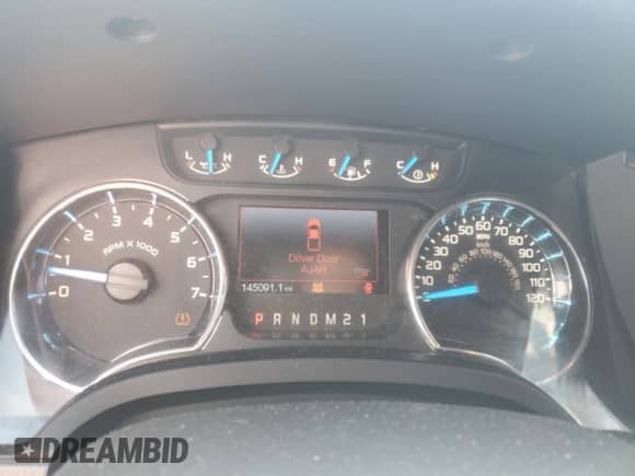 2013 Ford F-150 Platinum z VIN 1FTFW1ET5DFD97533, wystawiony jako Copart lot #70268945 z przebiegiem 145 091 mil mil oraz Nie do naprawy • Non repairable. Historia ofert i sprzedaży dostępna na DreamBid. Obrazek 9.