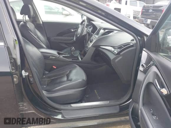 2013 Hyundai Azera with VIN KMHFH4JGXDA285372, listed as a IAAI auction lot 42697971 with 220,041 mi miles and . Bid and sale history available at DreamBid. Image 5.
