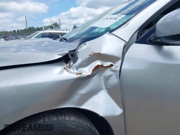 2014 Nissan Pathfinder S z VIN 5N1AR2MM9EC650952, wystawiony jako IAAI lot #42620154 z przebiegiem 174 690 mil mil oraz . Historia ofert i sprzedaży dostępna na DreamBid. Obrazek 6.