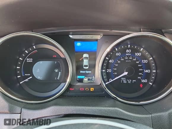 2013 Hyundai Sonata с VIN KMHEC4A40DA088310, выставлен на аукционе Copart как лот 86674355 с пробегом 176 721 миль миль и Чистый • Clean title. История ставок и продаж доступна на DreamBid. Изображение 9.