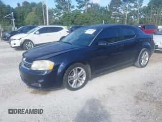2011 Dodge Avenger Lux с VIN 1B3BD2FG3BN541242, выставлен на аукционе IAAI как лот 43421282 с пробегом 202 469 миль миль и . История ставок и продаж доступна на DreamBid. Изображение 2.