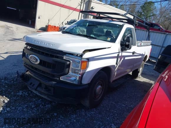 2020 Ford F-250 XL with VIN 1FTBF2A68LED11169, listed as a IAAI auction lot 41415527 with 68,232 mi miles and . Bid and sale history available at DreamBid. Image 17.