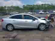 2017 Chevrolet Cruze LS с VIN 1G1BC5SM0H7266451, выставлен на аукционе IAAI как лот 43030036 с пробегом 117 934 миль миль и . История ставок и продаж доступна на DreamBid. Изображение 13.