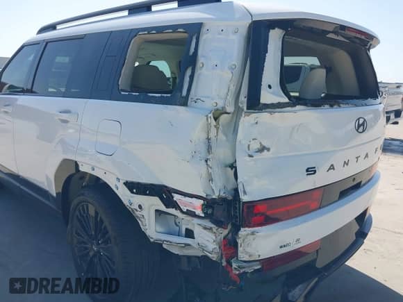2025 Hyundai Santa Fe Calligraphy с VIN 5NMP5DG17SH068675, выставлен на аукционе IAAI как лот 42837059 с пробегом 154 миль миль и . История ставок и продаж доступна на DreamBid. Изображение 19.