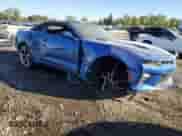 2018 Chevrolet Camaro 2SS с VIN 1G1FH3D73J0102463, выставлен на аукционе Copart как лот 74761454 с пробегом 27 329 миль миль и Списание • Salvage title. История ставок и продаж доступна на DreamBid. Изображение 4.