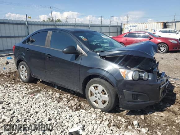 2013 Chevrolet Sonic LS с VIN 1G1JA5SH6D4135282, выставлен на аукционе Copart как лот 57993495 с пробегом 260 242 миль миль и Списание • Salvage title. История ставок и продаж доступна на DreamBid. Изображение 4.